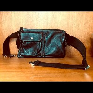 Black Leather 10x8 Roots made in Canada Fanny Pack